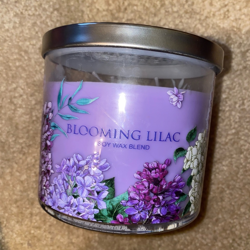 Blooming lilac 3 wick candle